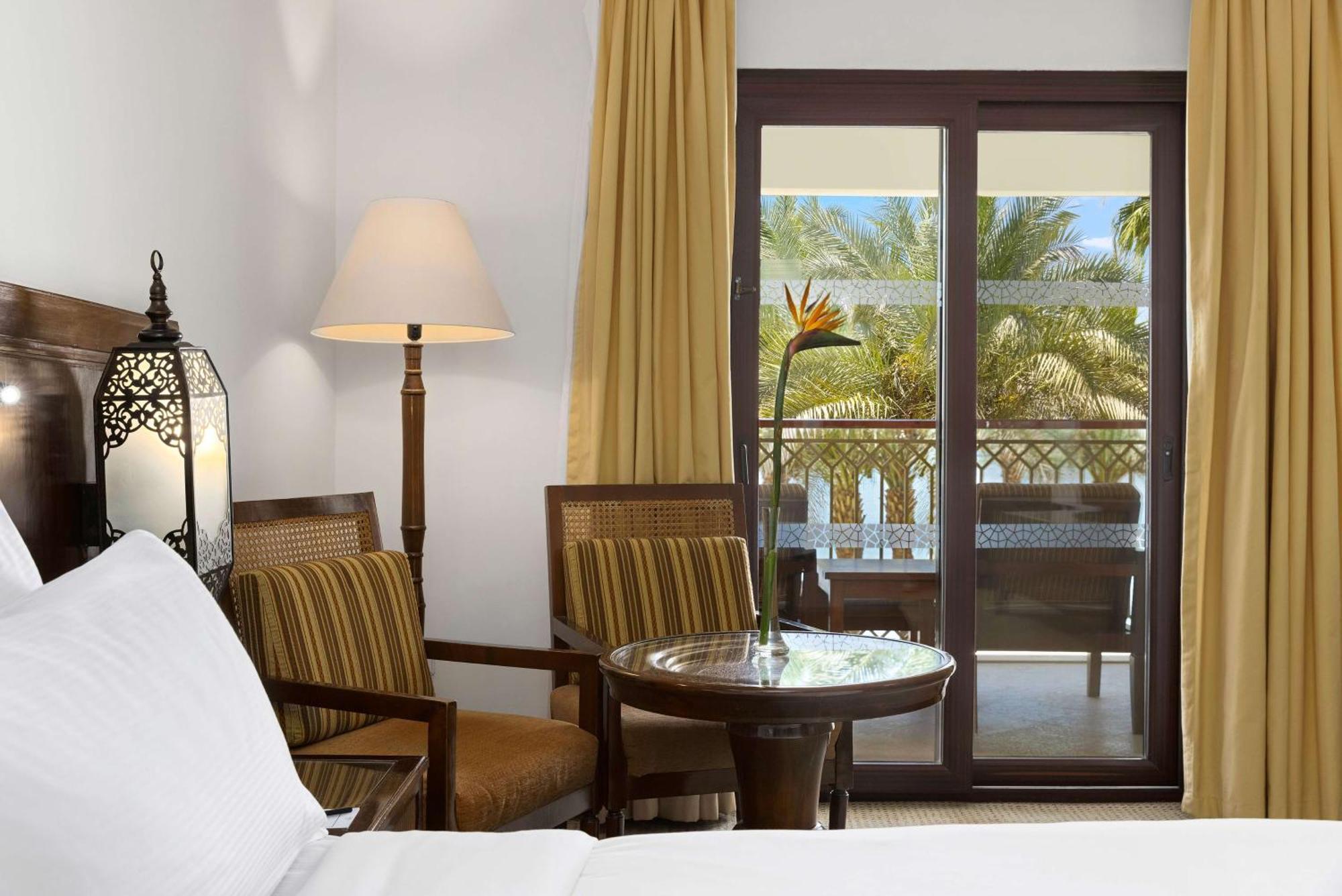 Hilton Luxor Resort & Spa Exterior foto